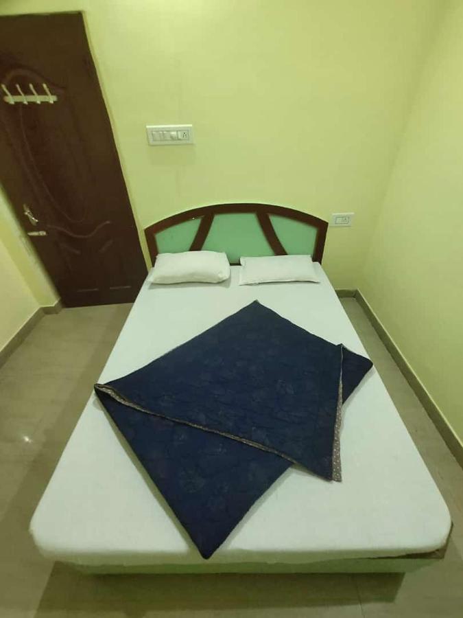 ירקאוד Hotel Ruchi מראה חיצוני תמונה