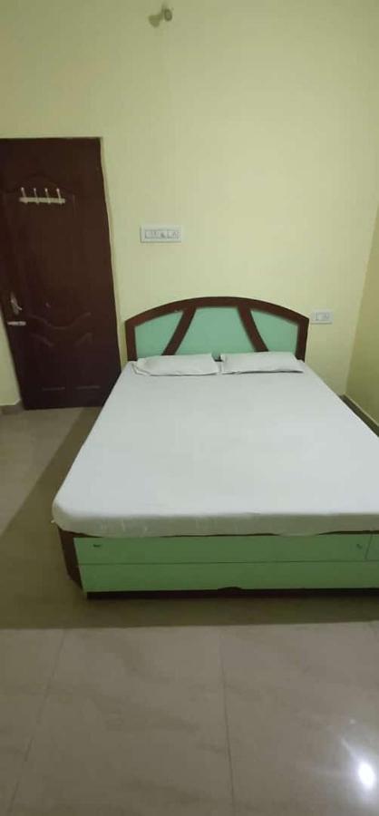 ירקאוד Hotel Ruchi מראה חיצוני תמונה